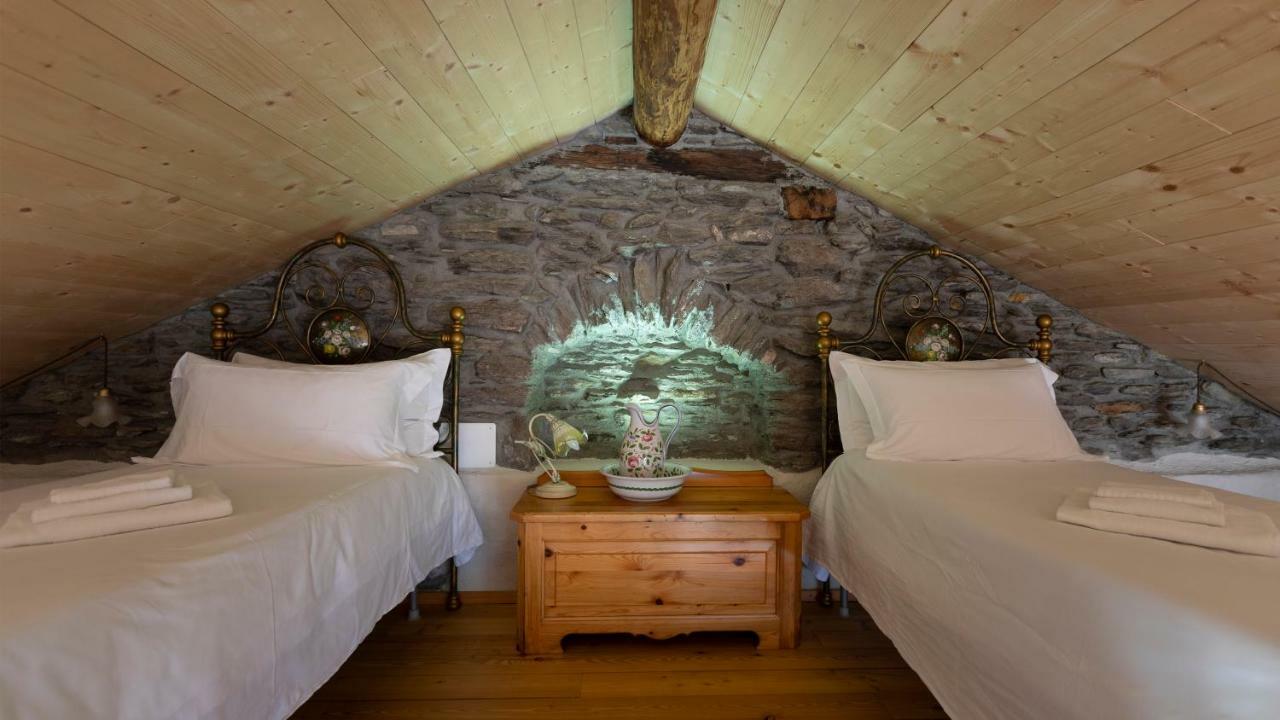 La Casa Della Cindy Villa Dervio Exteriör bild
