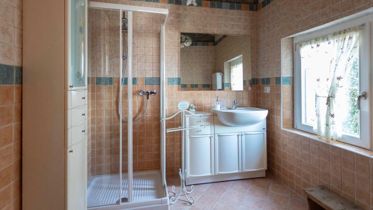 La Casa Della Cindy Villa Dervio Exteriör bild