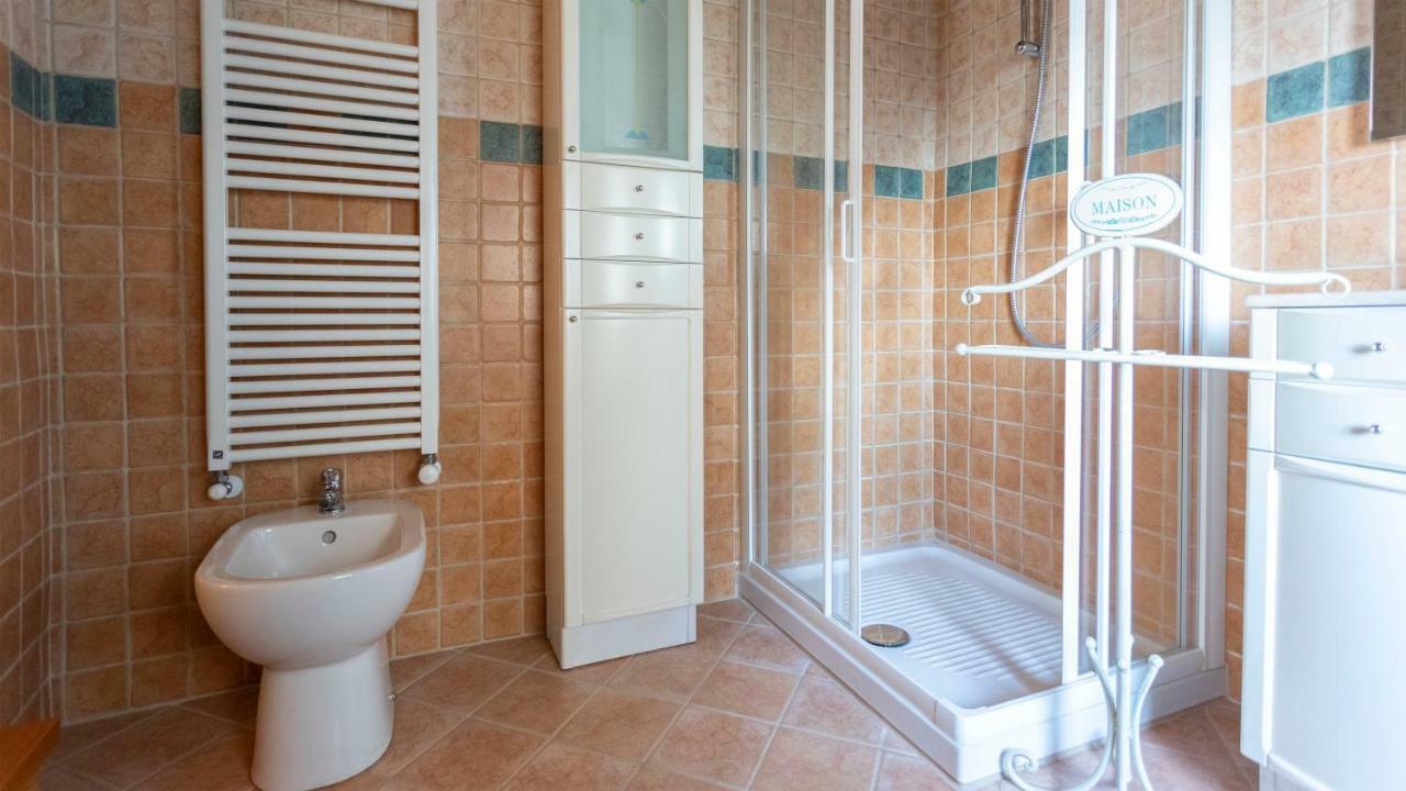 La Casa Della Cindy Villa Dervio Exteriör bild